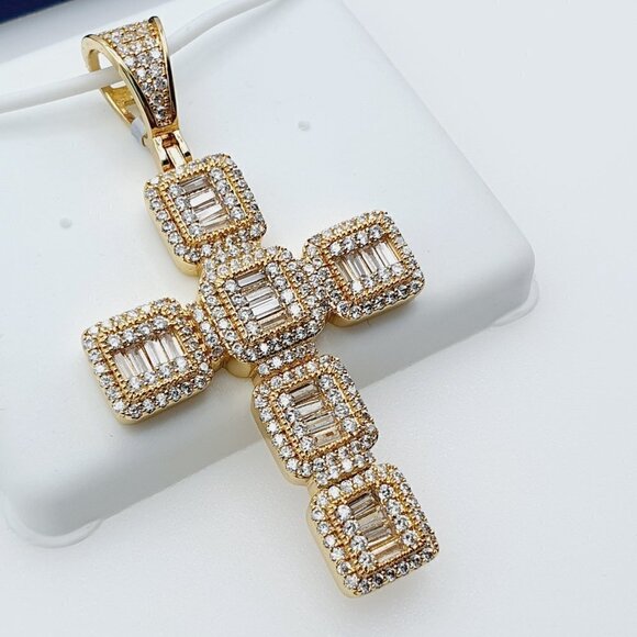 14K Gold Plated Cubic Zircon Pendant, EVBRS581 - Picture 7 of 10